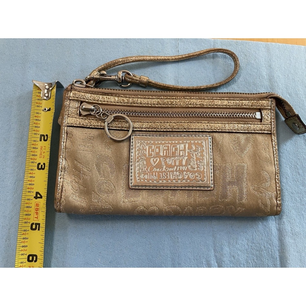 Coach Poppy Wristlet  Gold Silver — Purse / Bag / Clutch STUNNING - Picture 8 of 8